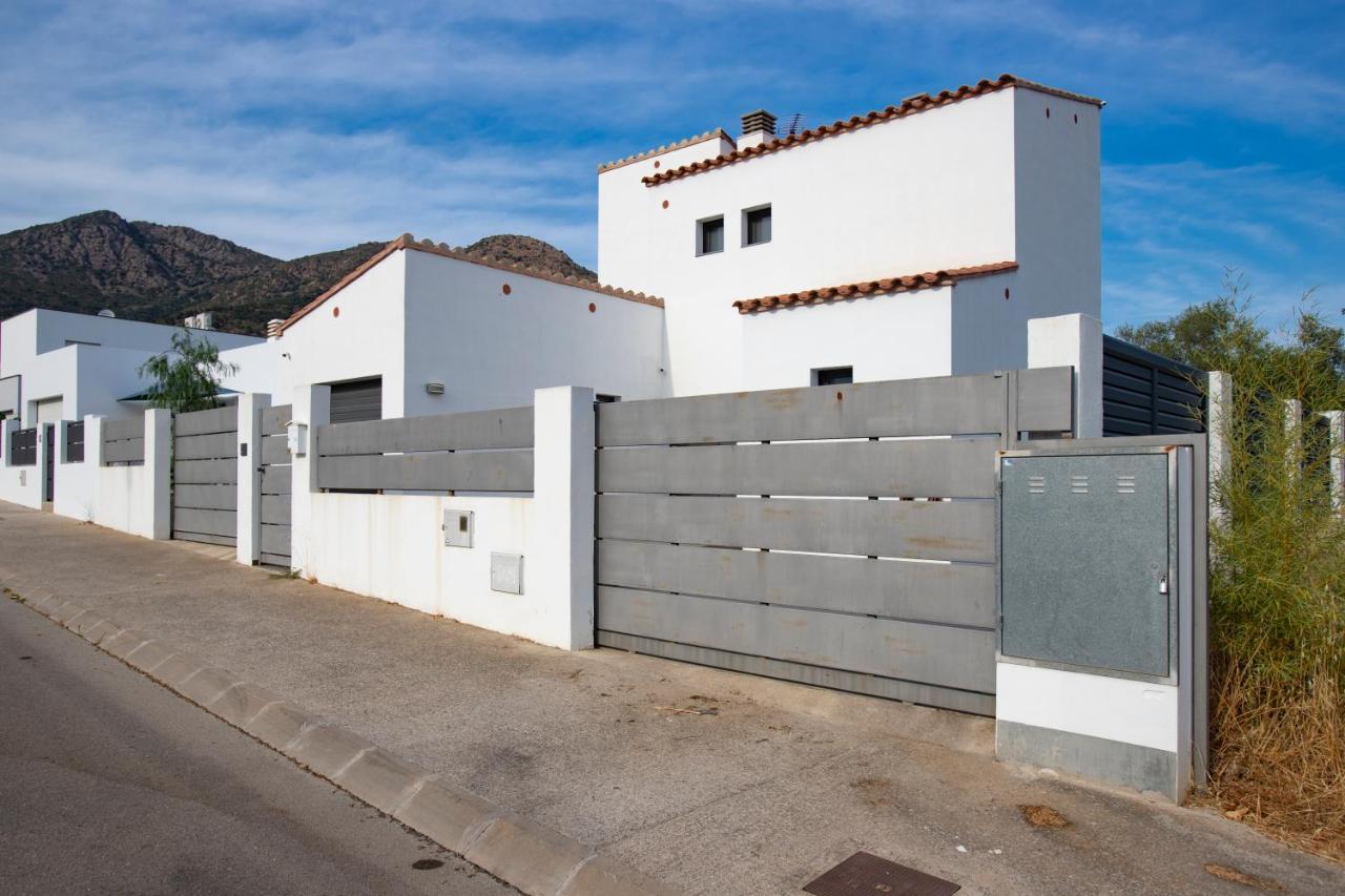 Vila Mas Busca 72 - Roses Costa Brava المظهر الخارجي الصورة